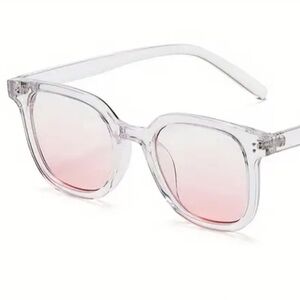 [NEW] GRADIENT PINK BLUSH GLASSES